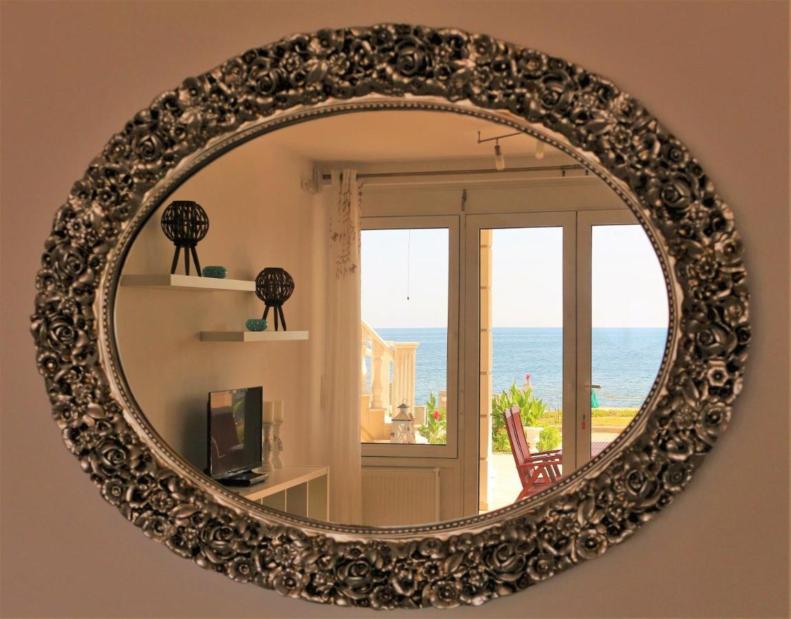 Villa Dimitri - Seaview Apartment Александроуполис Экстерьер фото
